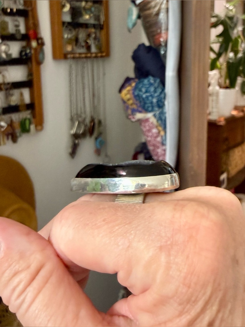 Black Druzy Agate and Silver Ring, Size 8 Adjustable - Picture 5 of 7